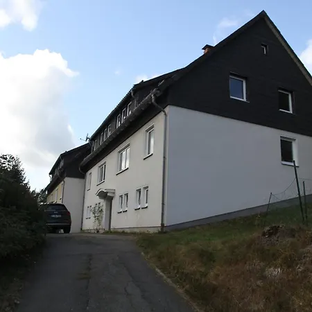 Julius 5 Apartment